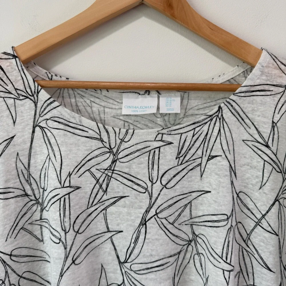 Cynthia Rowley 100% Linen Tropical Botanical Leaf Top Sz XL Neutral Short Sleeve